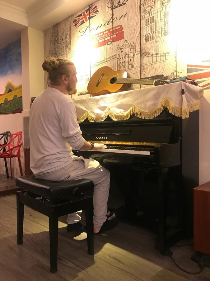 The Lily Hostel & Coffee 호치민 외부 사진