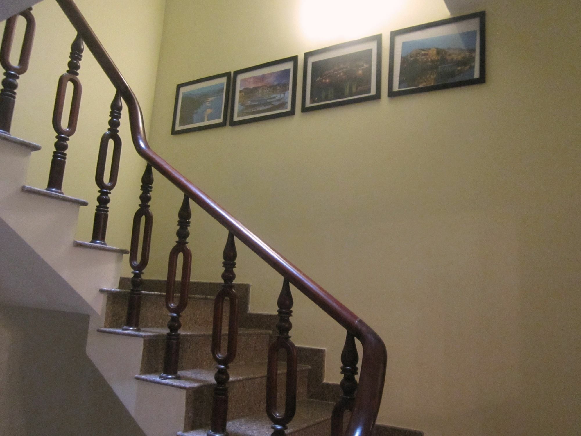 The Lily Hostel & Coffee 호치민 외부 사진