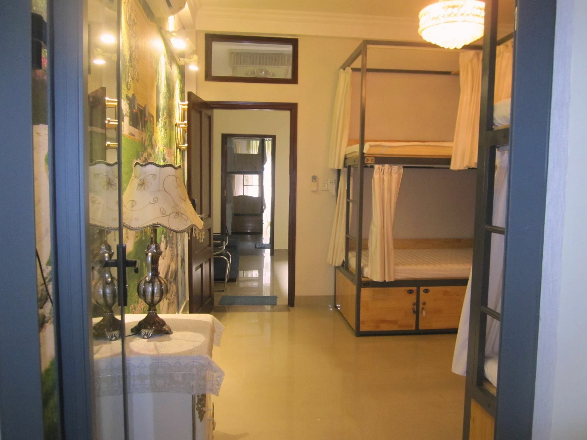 The Lily Hostel & Coffee 호치민 외부 사진
